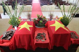 Video: Toàn cảnh tìm thấy hài cốt được cho là 2 phi công máy bay MiG rơi ở Tam Đảo 47 năm trước