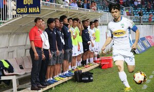 HAGL vỡ mộng top 5, Tiến Linh lại vượt mặt Công Phượng