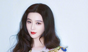 Cư dân mạng phản ứng gay gắt với quyết định xử phạt Phạm Băng Băng: 'Đuổi cô ta khỏi giới giải trí đi'