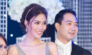 Lan Khuê xinh đẹp rạng rỡ trong lễ cưới với John Tuấn Nguyễn
