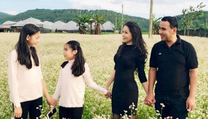 13 năm sau ngày cưới, cuộc sống của Quyền Linh và vợ doanh nhân thế nào?