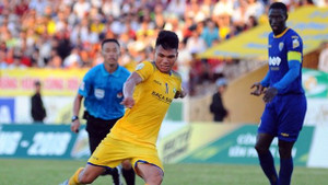 AFF Cup 2018: Thầy Park gạch tên 'trò cưng' Phạm Xuân Mạnh, Hà Nội lại áp đảo