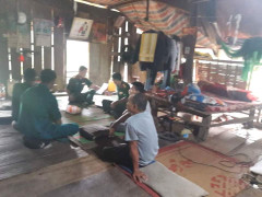 Nam sinh bị trường Sỹ quan Thông tin trả về địa phương được 2 doanh nghiệp nhận đỡ đầu