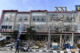 Indonesia: Đau buồn và phẫn nộ khi cơ quan chức năng thông báo ngừng tìm kiếm nạn nhân thảm họa