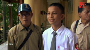 Video: Trẻ em Indonesia trở lại trường học sau thảm họa kép