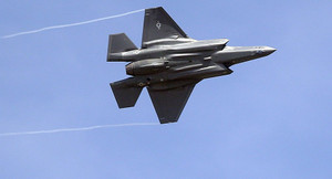 Mỹ 'đắp chiếu' toàn bộ siêu chiến cơ tối tân F-35