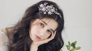 Biz hojatxonaga siyayotgan odamlarni kuzatdik