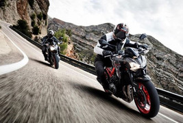 Kawasaki Z900 2019 ra mắt tại Ấn Độ với giá 243 triệu đồng