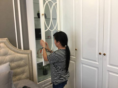 Dọn phòng ngủ, giúp việc lấy luôn tài sản của gia chủ: Nghi phạm thực nghiệm hiện trường