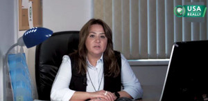 Nữ công dân Nga mỉa mai khi bị cáo buộc can thiệp bầu cử Mỹ