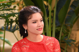 Phạm Phương Thảo từng xấu hổ khi phải xin miễn học phí vì nhà nghèo