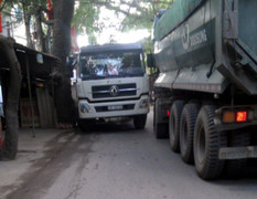 Dân Hà Nội ám ảnh hung thần 