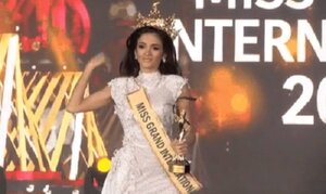 Chia sẻ ít ai để ý của tân Hoa hậu trước khi ngất xỉu: 'Tôi nên gọi bác sĩ bởi sắp lên cơn đau tim'