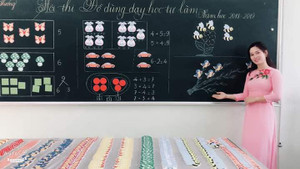 Cô giáo làm đồ dùng dạy học đẹp như tranh khiến học sinh mê mẩn