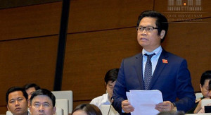 'Cân đối ngân sách phụ thuộc nhiều vào bán đất, bán tài nguyên, bán tài sản Nhà nước'