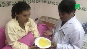 Nghi vấn nữ ca sỹ nổ độn ngực khi đi máy bay: Bác sỹ nói gì?