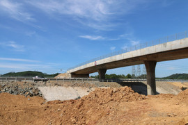 Cao tốc Đà Nẵng – Quảng Ngãi ảnh hưởng dân sinh: Quảng Nam yêu cầu VEC xử lý