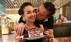 Victor Vũ hạnh phúc khoe Đinh Ngọc Diệp sinh con đầu lòng