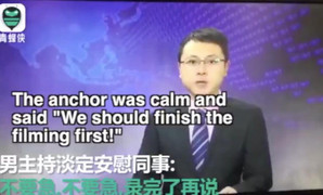 Video: Động đất rung chuyển trường quay, biên tập viên vẫn bình thản ghi hình