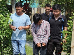 Bắt kẻ đâm tài xế taxi trọng thương ở Long An