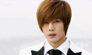 Kim Hyun Joong bị tẩy chay: Bi kịch của mỹ nam nổi tiếng một thời