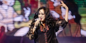 Thanh Lam: Phạm Phương Thảo rất điên thì mới viết được câu hát 'cô gái ngửa mình ra phơi'