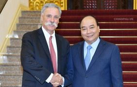 Thủ tướng tiếp lãnh đạo Tập đoàn đưa Giải đua F1 vào Việt Nam