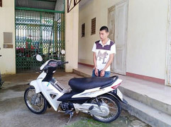 Truy tố nguyên thầy giáo trộm xe máy ở Đắk Lắk