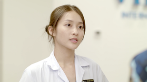 Khả Ngân: 'Tôi sốc vì bị miệt thị khi đóng Hậu duệ mặt trời'