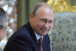 Mỹ ra đòn trừng phạt Iran, vô tình giúp Nga hưởng lợi