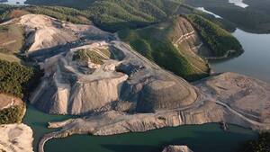 Đại công trường than núp bóng dự án nghĩa trang ở Quảng Ninh nhìn từ flycam