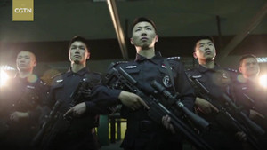 Video: Đột kích lò đào tạo đội siêu đặc nhiệm Kiếm Xanh lừng danh Trung Quốc