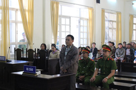 Chồng sát hại vợ rồi tự tử nhưng bất thành