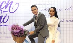 Diện áo dài nền nã nhưng Mai Ngô lại gây sốc với mái tóc cá tính