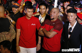 Huyền thoại Roberto Carlos: 'Việt Nam sẽ vô địch AFF Cup 2018'