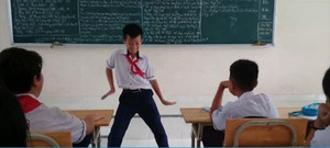 Cip: Cậu bé nhảy 'Baby Shark' điêu luyện để lấy lòng cô giáo khi bị phạt