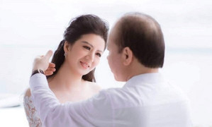 Ca sĩ Đinh Hiền Anh làm lễ cưới với Thứ trưởng Bộ Tài chính