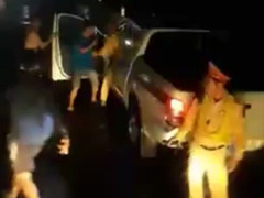 Xôn xao clip CSGT đánh người vi phạm giao thông ở Bình Định: Lãnh đạo trạm nói gì?