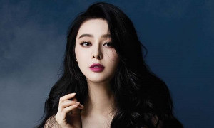 Bị hàng loạt nhãn hàng quay lưng, Phạm Băng Băng vẫn giữ được hợp đồng từ thương hiệu xa xỉ nhất thế giới