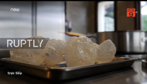 Cận cảnh món ăn hảo hạng 'không khí chiên' ở Ý