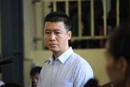 Clip: Phan Sào Nam rớt nước mắt khi nhà đã bán hết, vợ con phải ở nhà thuê