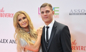 Lần thứ ba hủy hôn, 'nữ hoàng tiệc tùng' Paris Hilton chia tay người tình kém 4 tuổi