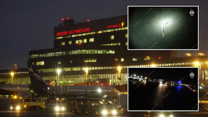 Video: Người đàn ông đi vào đường băng bị máy bay đang tăng tốc cán chết