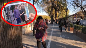 Clip: Mẹ già lang thang ăn xin gần chục năm, uống nước lã cầm hơi tiết kiệm tiền tìm con trai thất lạc