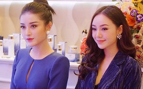 Á hậu Huyền My khoe vòng một táo bạo, đọ nhan sắc 'em gái Lan cave'