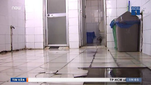 Nhà vệ sinh công cộng Việt Nam: Những câu chuyện cười ra nước mắt
