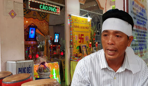 Xe bồn chở xăng va chạm xe ba gác bốc cháy: Nỗi đau tột cùng của người đàn ông mất vợ và hai con