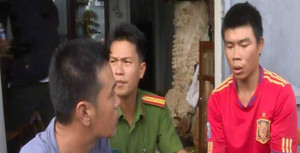 Khởi tố kẻ buôn ma tuý có trang bị 2 khẩu súng thể thao