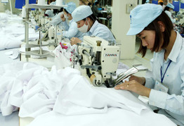Tỷ giá tăng kỷ lục, ngành dệt may xuất khẩu tăng thần tốc