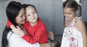 Sau ồn ào ly hôn, ca sĩ Hồng Nhung viết tâm thư xúc động cho hai con